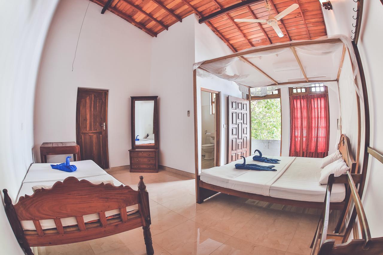 Rupa'S Hotel Arugam Bay Exterior photo